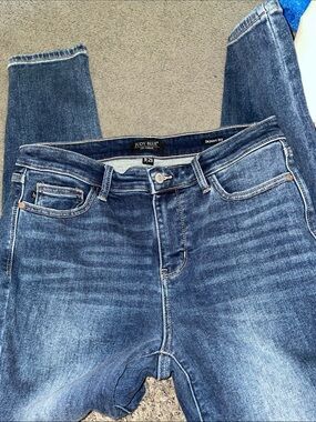 Judy Blue Women’s Skinny Fit, size 9/29  Dark Blue Jeans